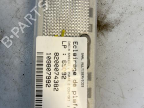 Used Interior roof light DACIA SANDERO II 1.0 SCe 75 (B8JC, B8JD) (73 hp) 27650732