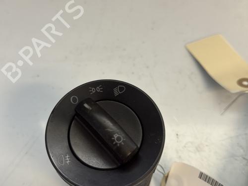 Used Headlight switch VW POLO (9N_, 9A_) 1.9 SDI (64 hp) 27343613