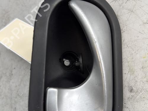 Used Front left interior door handle RENAULT CLIO III (BR0/1, CR0/1) 1.5 dCi (88 hp) 23797416