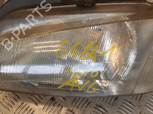 Left headlight PEUGEOT 106 II (1A_, 1C_) 1.1 i | BP21332476C28 