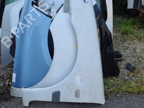 Left front fenders PEUGEOT 106 II (1A_, 1C_) 1.1 i | BP21340540C41 