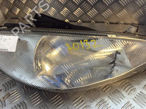 Used Right headlight PEUGEOT 206 Hatchback (2A/C) 1.4 i (75 hp) 28063951