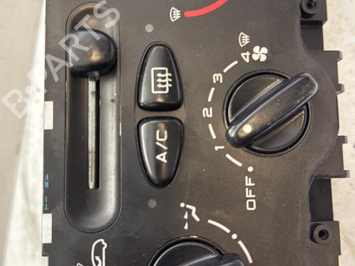 Used Climate control PEUGEOT 206+ (2L_, 2M_) 1.4 i (73 hp) 27257020