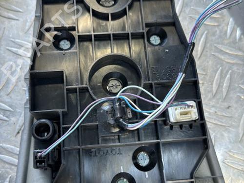 Used Climate control TOYOTA YARIS (_P9_) 1.4 D-4D (NLP90_, NLP90R) (90 hp) 21344062