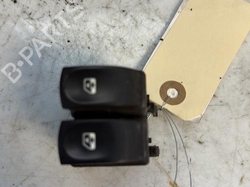 Used Left front window switch RENAULT CLIO III (BR0/1, CR0/1) 1.5 dCi (BR17, CR17) (86 hp) 27252359