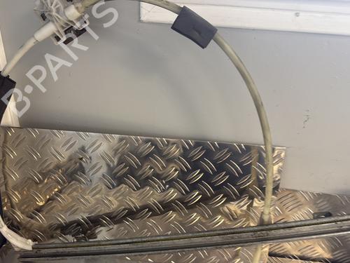 Front left window mechanism RENAULT MASTER II Van (FD) 2.2 dCI 90 | BP28110220C22 
