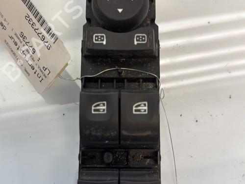Venstre Foran elrute bryter RENAULT MEGANE III Hatchback (BZ0/1_, B3_) 1.5 dCi (BZ0C) (90 hp) 22232672