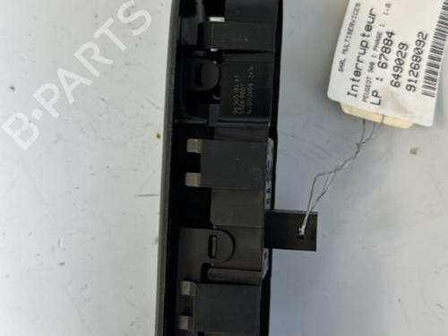 Right front window switch PEUGEOT 308 I (4A_, 4C_) 1.6 HDi | BP21337548I26 
