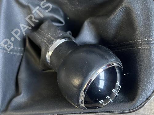 Used Gear lever SEAT IBIZA V (KJ1, KJG) 1.0 (75 hp) 21354563