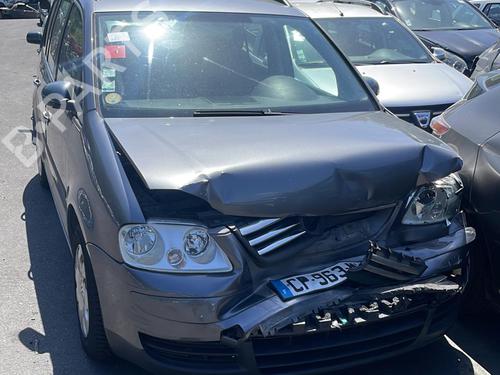 Right front window motor VW TOURAN (1T1, 1T2) 1.9 TDI | BP21341368E20 