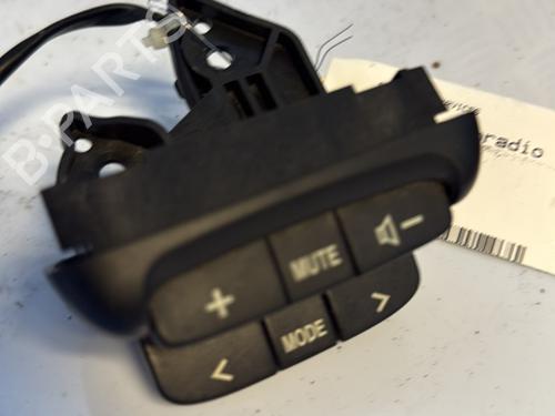 Used Switch SUZUKI LIANA Hatchback 1.6 4WD (106 hp) 27604291
