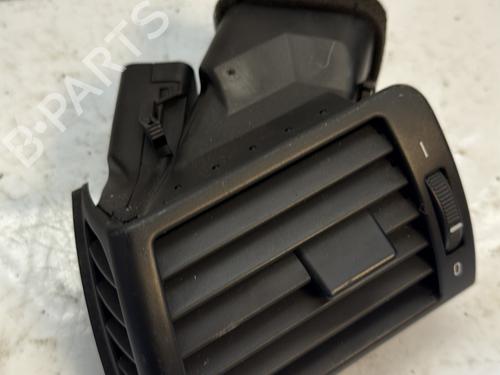 Used Air vent BMW 3 (E46) 330 xd (184 hp) 27212790