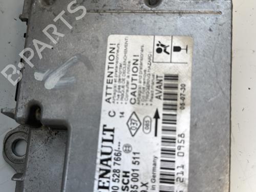Airbag module RENAULT CLIO III (BR0/1, CR0/1) 1.5 dCi (BR17, CR17) (86 hp) 21336366