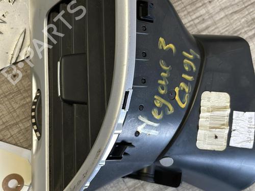 Used Air vent RENAULT MEGANE III Hatchback (BZ0/1_, B3_) 1.9 dCi (BZ0N, BZ0J) (131 hp) 21846586