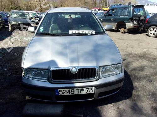 Højre forlygte SKODA OCTAVIA I Combi (1U5) 1.9 TDI 4x4 | BP21846335C29 