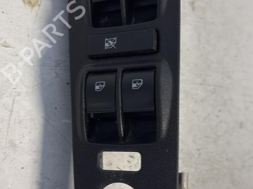 Left front window switch FIAT BRAVO II (198_) 1.9 D Multijet (198AXB1A) | BP22748775I27 
