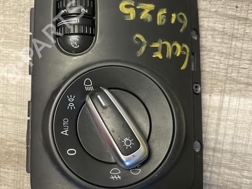 Forlygtekontakt VW GOLF VI (5K1) 1.6 TDI (105 hp) 21358576
