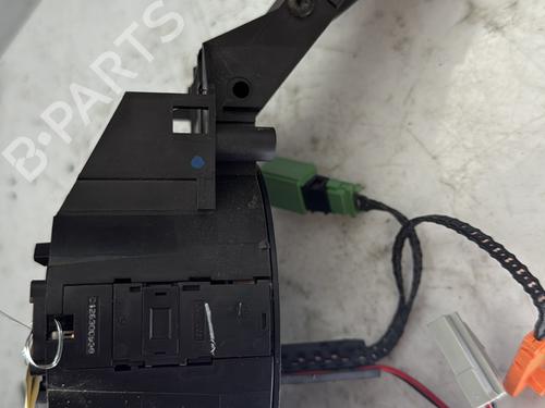 Squib airbag OPEL VIVARO A Van (X83) 2.0 CDTI (F7) 8200878343