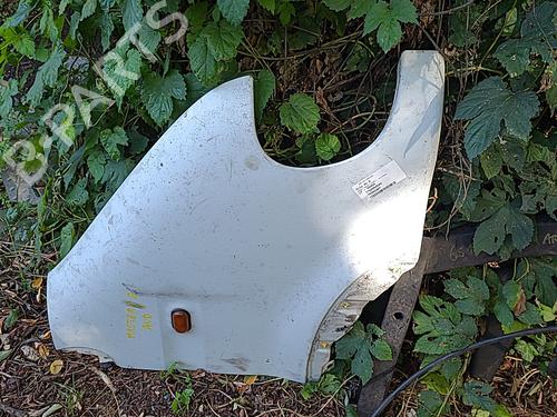 Used Right front fenders RENAULT MASTER II Van (FD) 2.5 D (80 hp) 21344752