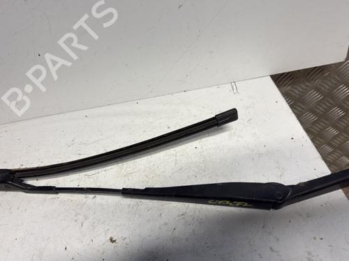Front windshield wiper arm FORD FIESTA VI (CB1, CCN) 1.4 TDCi | BP21355704C143 