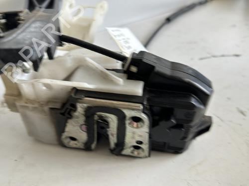 Used Front right lock KIA CEE'D Hatchback (ED) 1.6 CRDi 115 (115 hp) 21346223