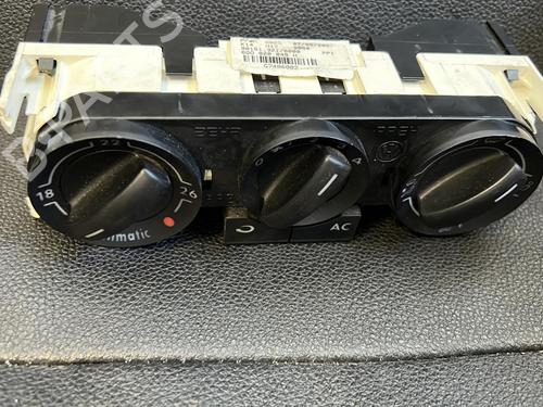 Used Climate control VW POLO (9N_, 9A_) 1.2 (60 hp) 21346690