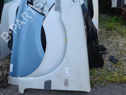 Used Left front fenders PEUGEOT 106 II (1A_, 1C_) 1.1 i (60 hp) 21340540