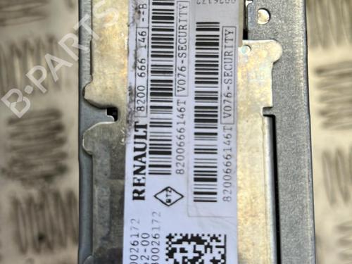 Used Radio RENAULT CLIO III (BR0/1, CR0/1) 1.5 dCi (BR17, CR17) (86 hp) 21331126