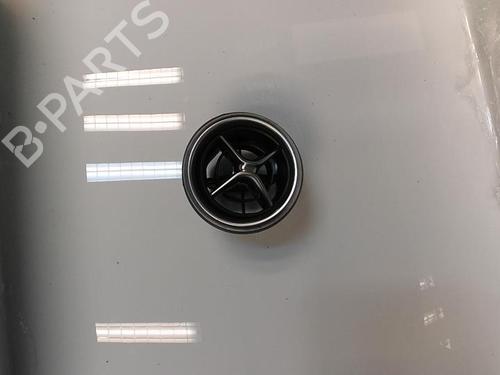 Used Air vent MERCEDES-BENZ A-CLASS (W176) A 160 (176.041) (102 hp) 21328380
