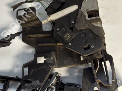 Used Front left lock FORD FIESTA VI (CB1, CCN) 1.4 TDCi (70 hp) 25130276