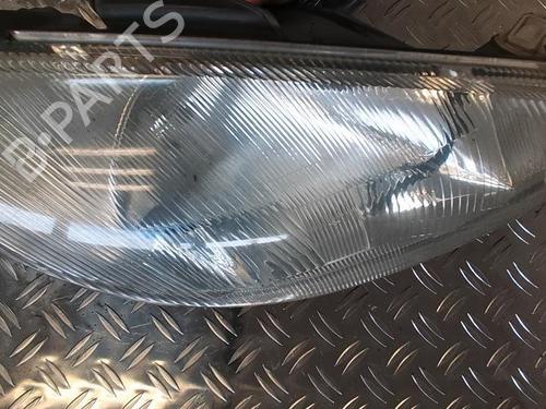 Right headlight PEUGEOT 206 Hatchback (2A/C) 2.0 HDI 90 | BP21334030C29 