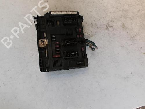 Used Fuse box CITROËN C5 I (DC_) 2.0 HDi (DCRHZB, DCRHZE) (109 hp) 21349733