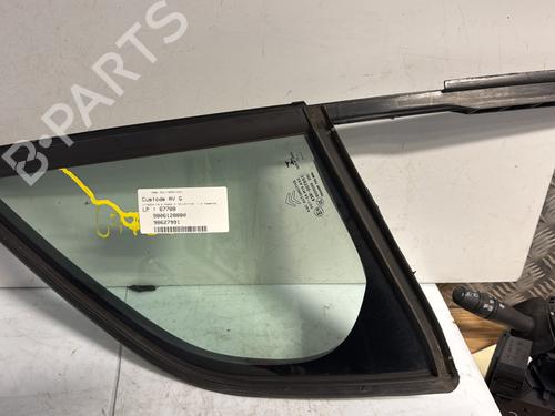 Front left quarter glass CITROËN C3 II (SC_) 1.2 VTi 82 | BP22438684C111 