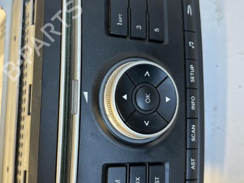 Used Radio MERCEDES-BENZ A-CLASS (W176) A 200 CDI / d (176.008) (136 hp) 21330209