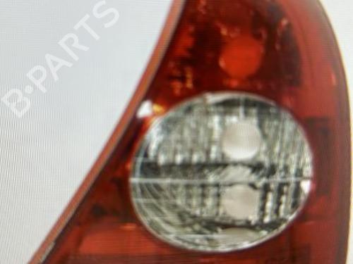 Høyre baklys RENAULT CLIO II (BB_, CB_) 1.2 (BB0A, BB0F, BB10, BB1K, BB28, BB2D, BB2H, CB0A,... (58 hp) 21540407