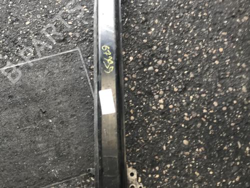 Used Front bumper reinforcement SEAT IBIZA III (6L1) 1.4 16V (75 hp) 26645116
