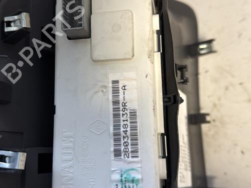 Used Display monitor RENAULT CLIO III (BR0/1, CR0/1) 1.5 dCi (75 hp) 22557501