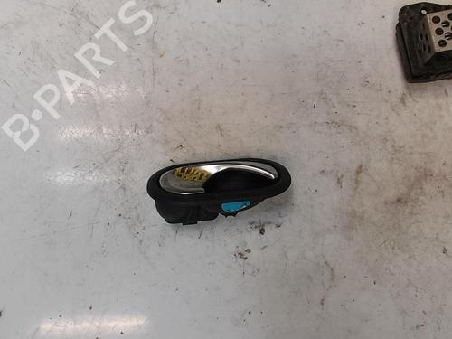 Used Front left interior door handle RENAULT MEGANE II (BM0/1_, CM0/1_) 1.6 16V (BM0C, CM0C) (113 hp) 21344373