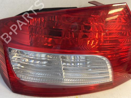 Used Left taillight PEUGEOT 407 (6D_) 1.6 HDi 110 (6D9HZC, 6D9HYC) (109 hp) 25933289