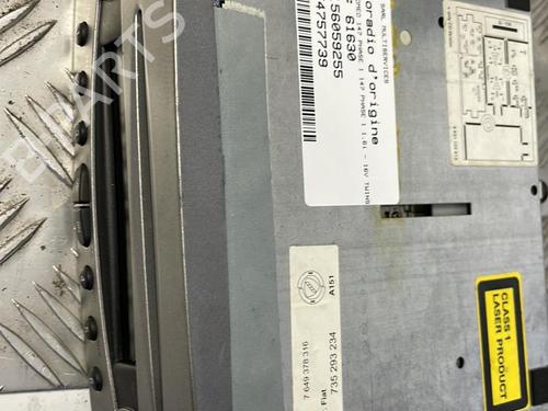 Used Radio ALFA ROMEO 147 (937_) 1.6 16V T.SPARK (937.AXA1A, 937.AXB1A, 937.BXB1A) (120 hp) 21339664