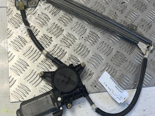 Vindusheismekanisme høyre bak RENAULT SCÉNIC I MPV (JA0/1_, FA0_) 1.9 dCi (JA05, JA1F) (102 hp) 22787467