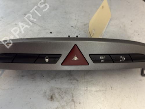 Used Warning switch PEUGEOT 308 SW I (4E_, 4H_) 1.6 HDi (109 hp) 27675770