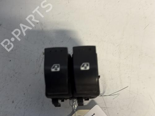 Used Left front window switch RENAULT MEGANE II Estate (KM0/1_) 1.5 dCi (KM0F, KM0T, KM2B) (82 hp) 23797794