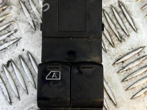 Used Left front window switch NISSAN MICRA III (K12) 1.5 dCi (86 hp) 21338693