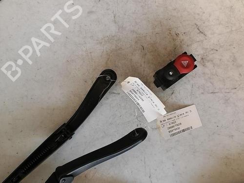 Warnblinkschalter für RENAULT KANGOO Express (FW0/1_) 1.5 dCi 110 (FW06, FW12) (110 hp) 21349713