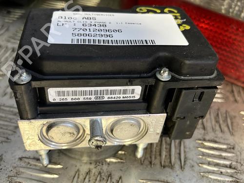 Used ABS pump RENAULT CLIO III (BR0/1, CR0/1) 1.2 16V (BR02, BR0J, BR11, CR02, CR0J, CR11) (75 hp) 21331102