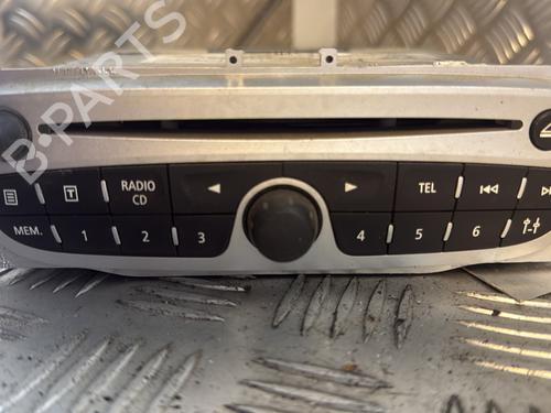 Radio RENAULT MEGANE III Hatchback (BZ0/1_, B3_) 1.9 dCi (BZ0N, BZ0J) | BP28035135E6 