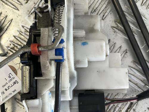 Front left lock CITROËN NEMO Box Body/MPV (AA_) 1.3 BlueHDi 80 | BP21350574C98 