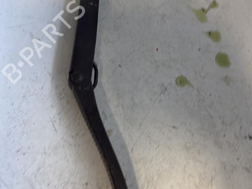Used Front windshield wiper arm RENAULT CLIO IV (BH_) 0.9 TCe 90 (BHNF, BHMA, BHMH, BHJK, BHJR) (90 hp) 22787505