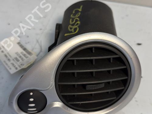 Used Air vent RENAULT CLIO III (BR0/1, CR0/1) 1.5 dCi (BR17, CR17) (86 hp) 22232715